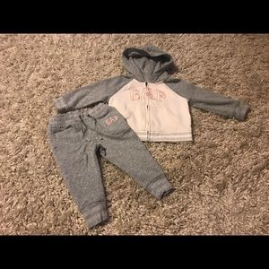 Gap matching hoodie and higher set infant girl